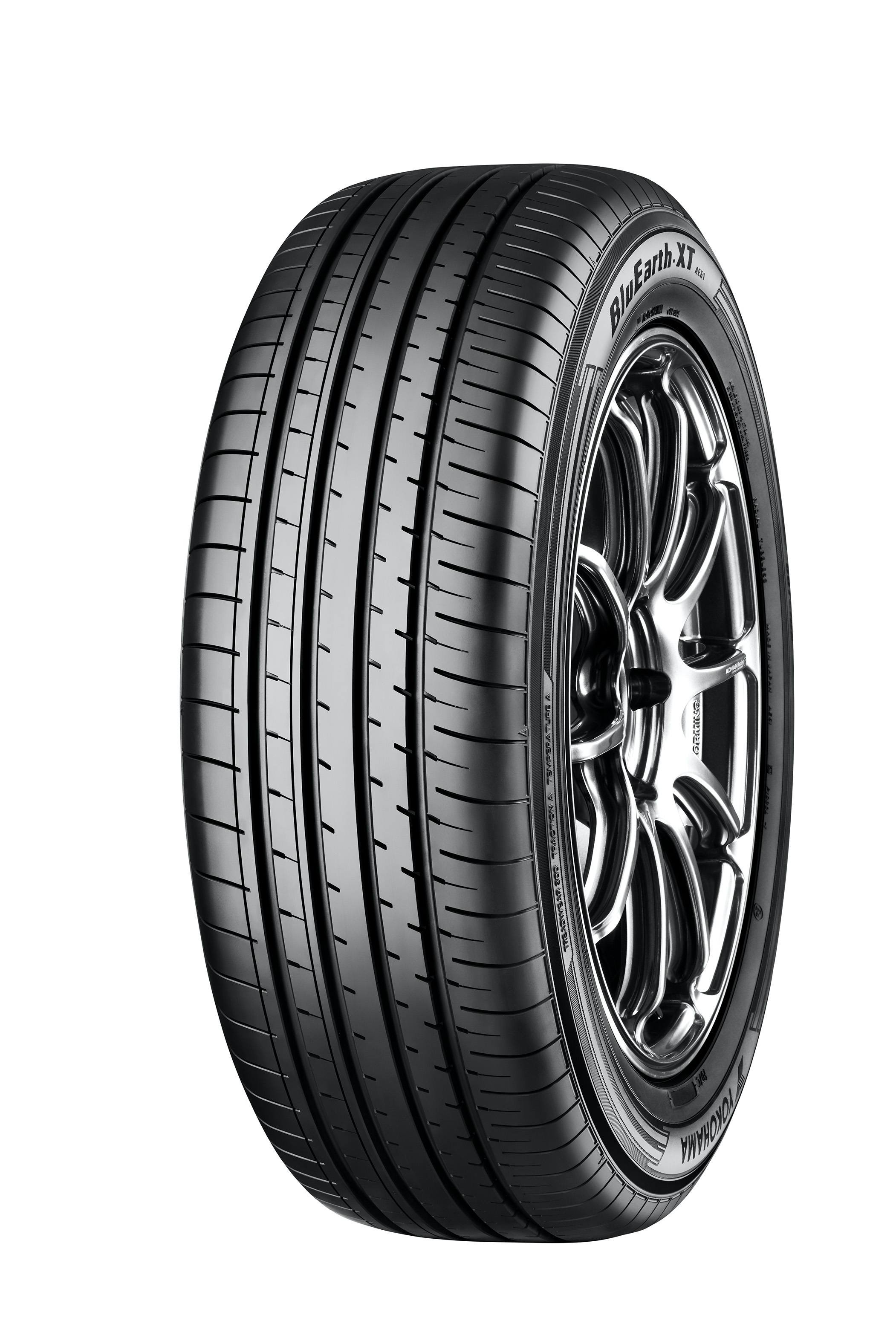 235/65 R17 108V YOKOHAMA AE61